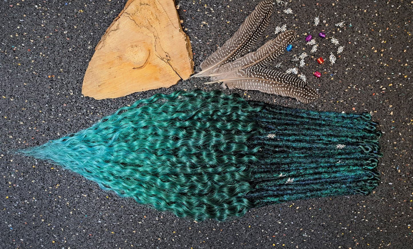 Curly Dreadlocks Single Ended Dunkelgrün zu Hellgrün 55cm
