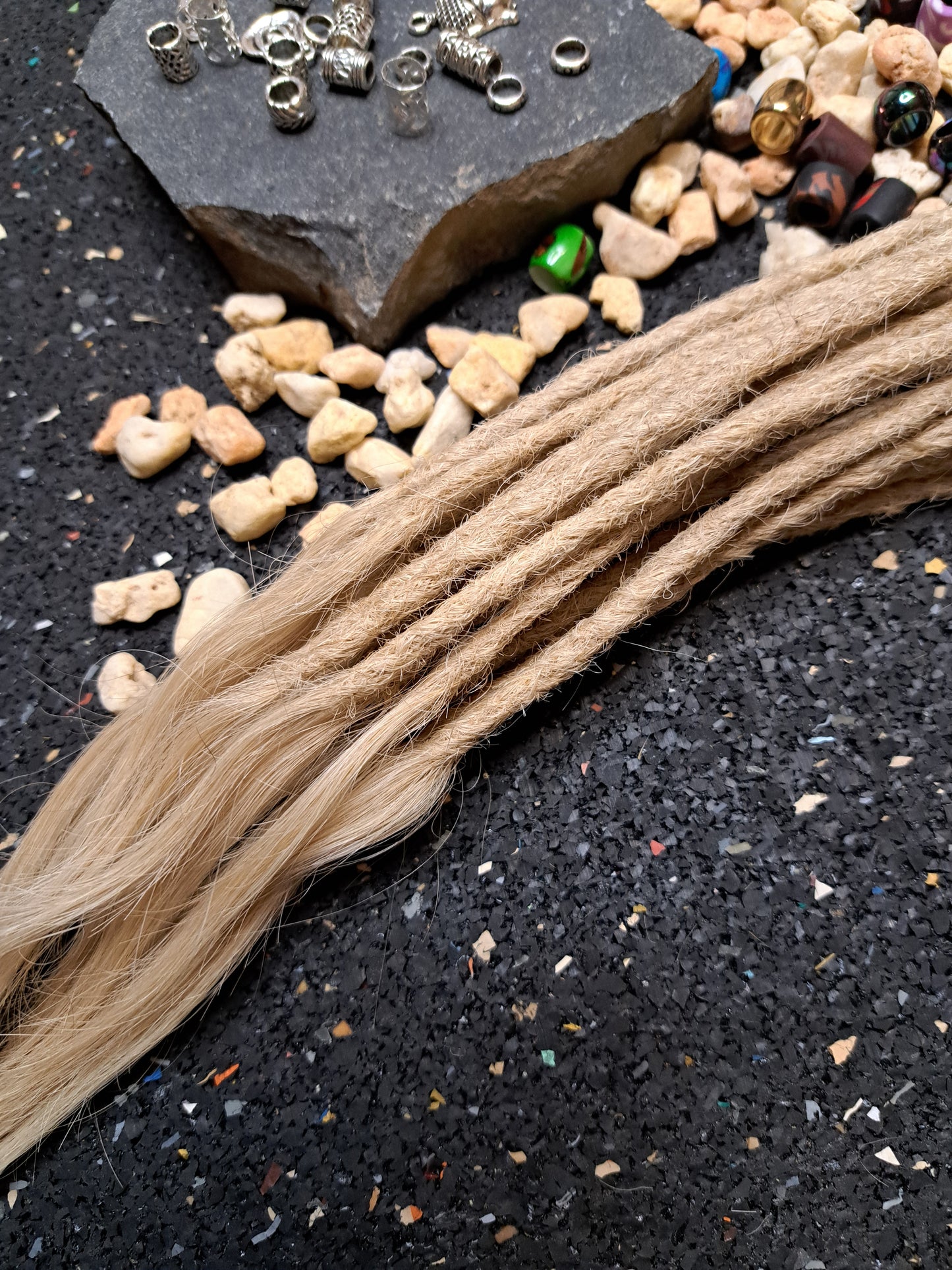 Dread Extensions Aschblond 45-50cm zum Flechten