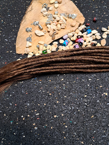 Synthetische Dreads Single Ended 50cm Haselnuss