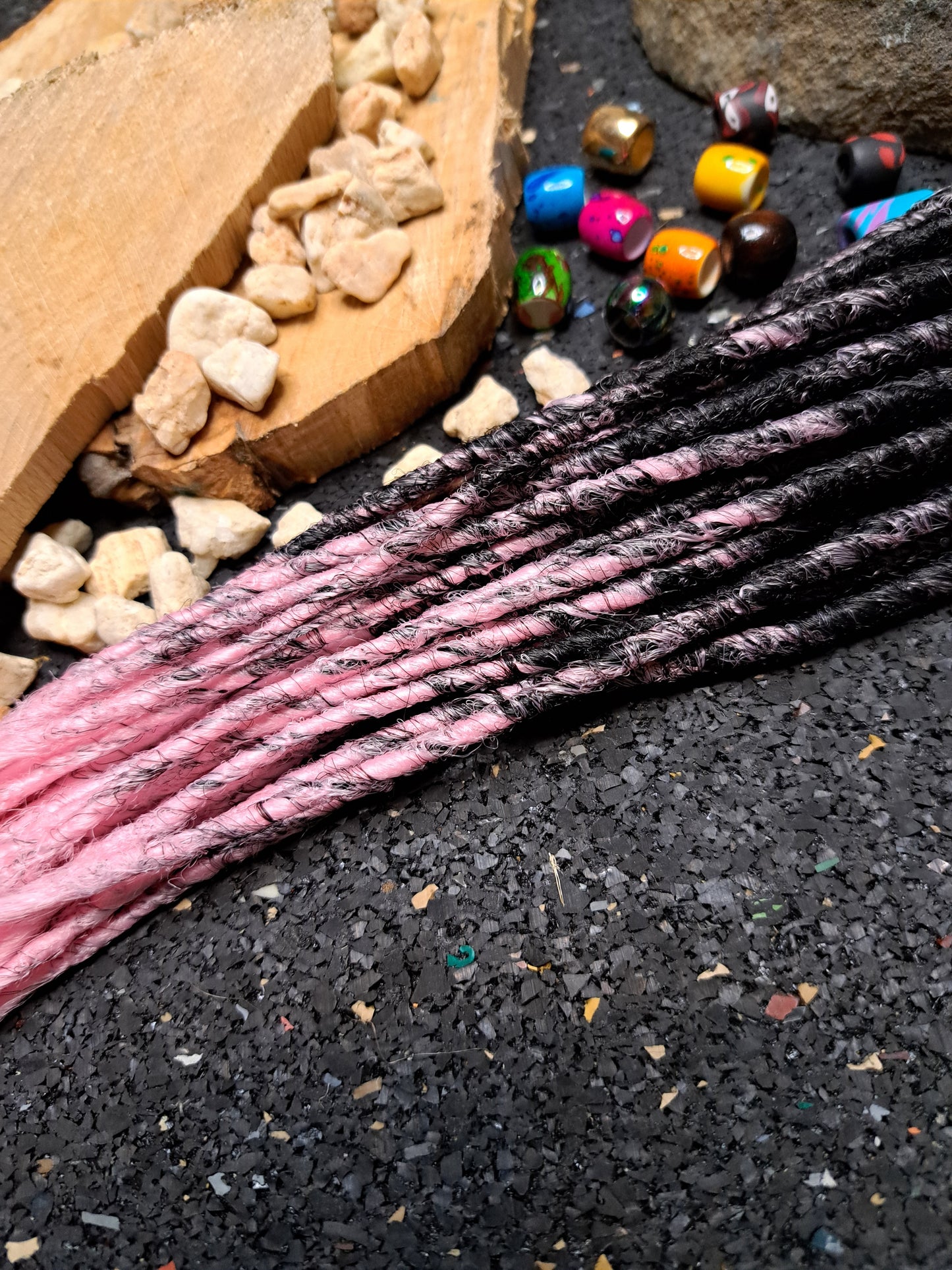 Synthetische Dreads Single Ended 50cm Braun zu Rosa