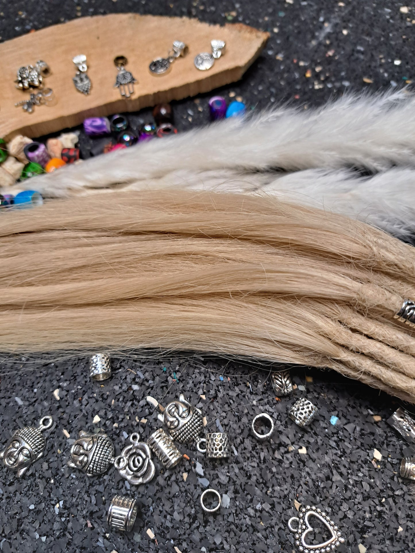 Dread Extensions Lichtblond lange offene Enden 35-40cm