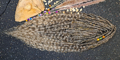 Curly Dreadlocks Double Ended Braun-Silber zu Blond 55cm