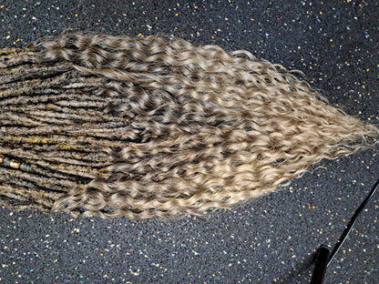 Curly Dreadlocks Double Ended Braun-Silber zu Blond 55cm