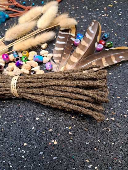 Dread Extensions Braun 35-40cm zum Flechten