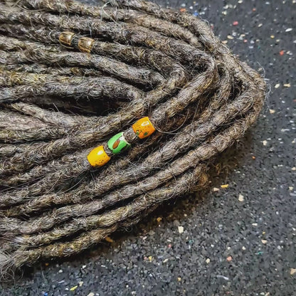 Curly Dreadlocks Double Ended Braun-Silber zu Blond 55cm