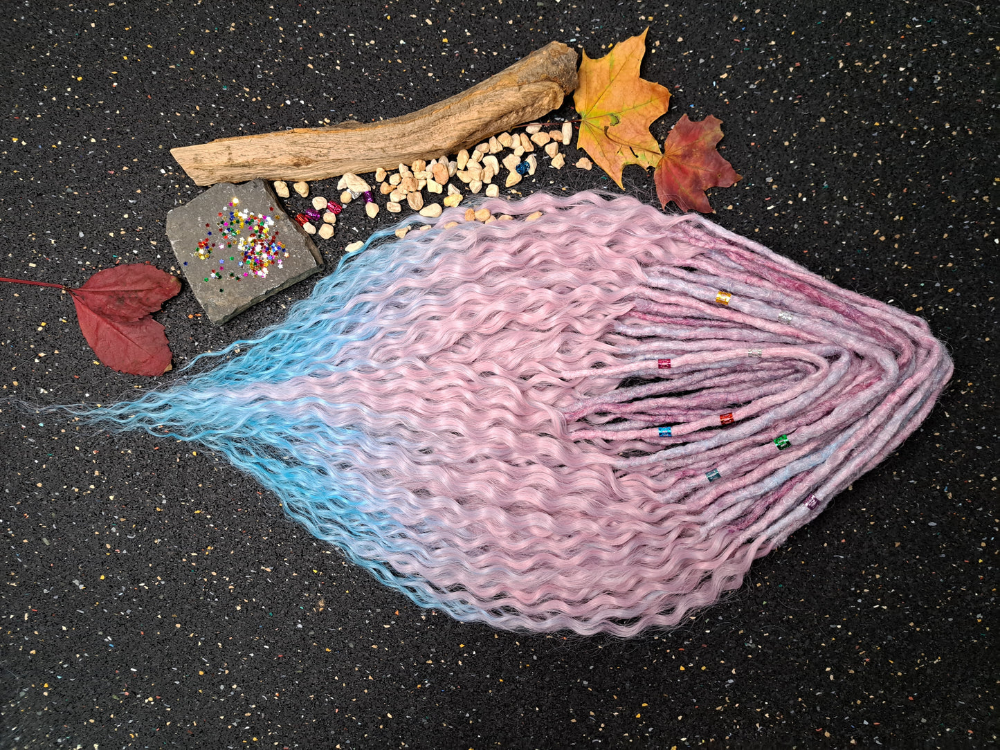 Curly Dreadlocks Double Ended Rosa zu Hellblau 55cm